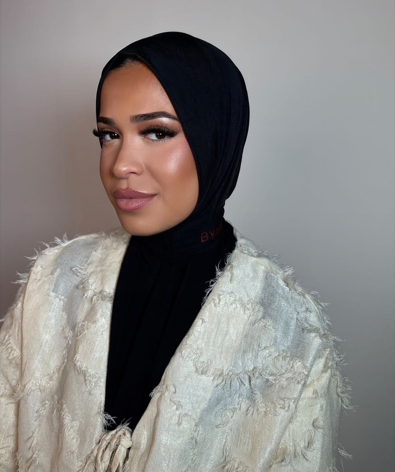 Instant hijab - Black velvet